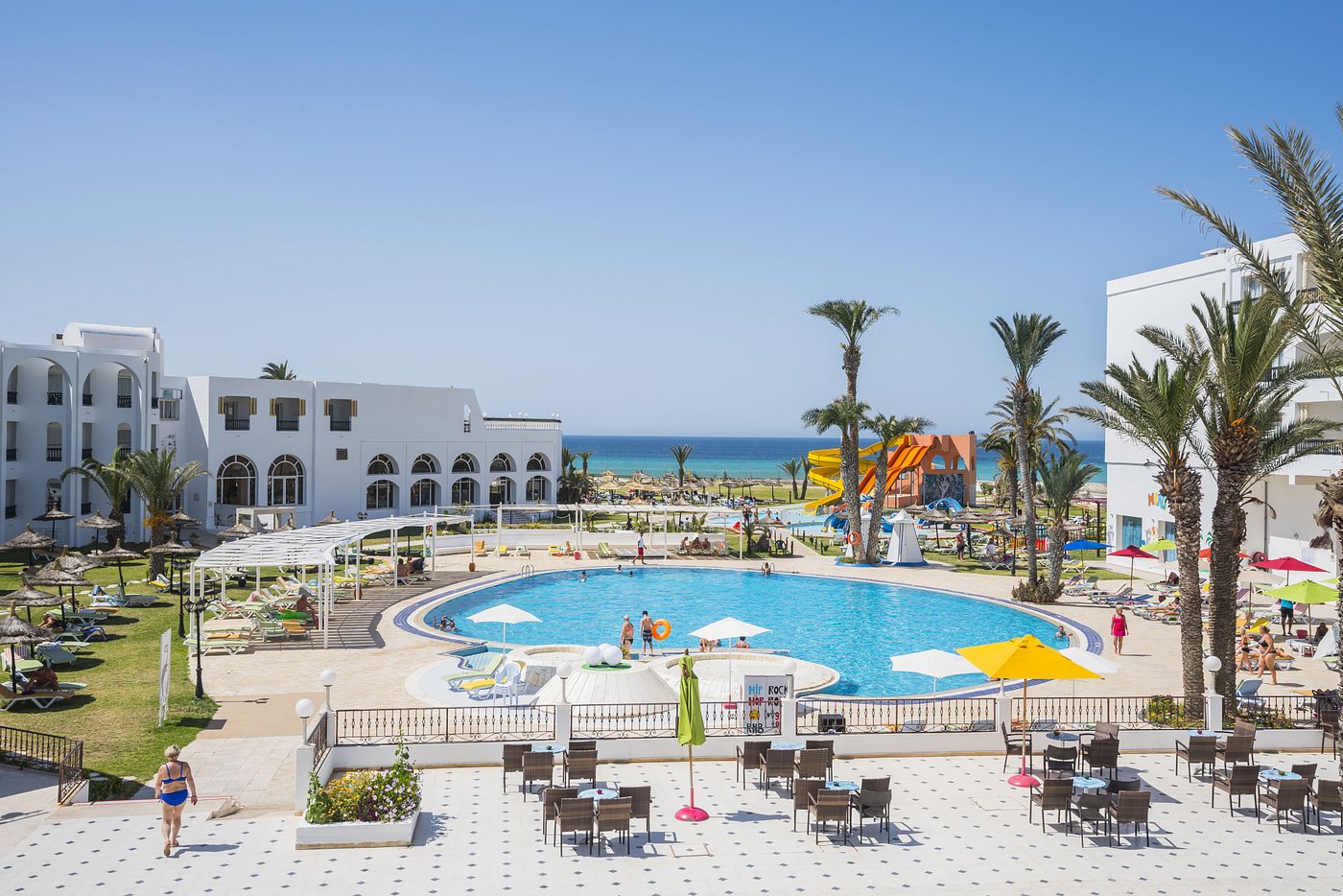 Le Soleil Bella Vista Resort 4*
