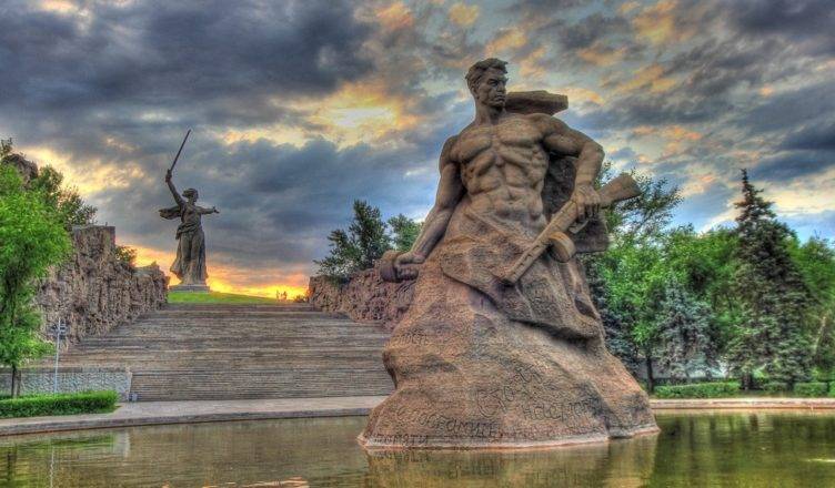 Дорогами боевой славы: от Смоленска до Сталинграда